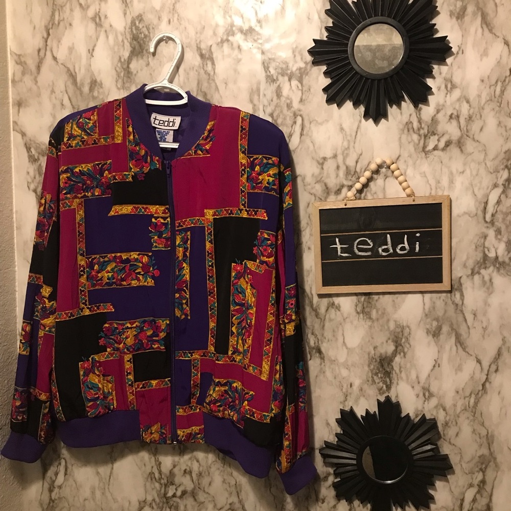 Teddi Vintage 90s Light Weight Bomber Jacket